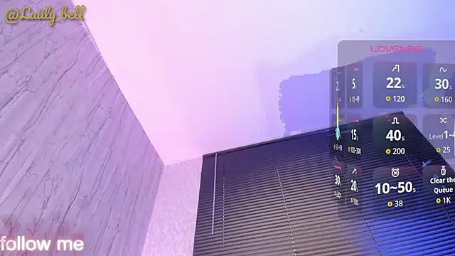 LaiilyBell12 online show from 09.20.25