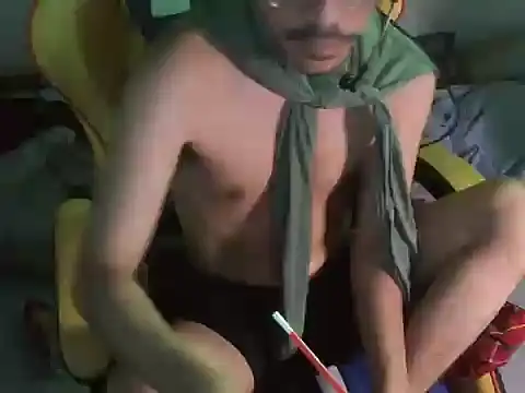 cloudyth1994 online show from 12.23.24