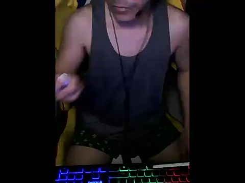 cloudyth1994 online show from 03.04.25