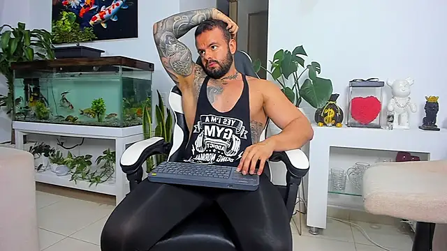 Johnnygrayson1 online show from 10.07.25