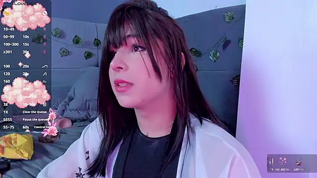 Snapshot of Yuri_Stars chatting on 03.21.25 Yuri Stars online show from 03.21.25