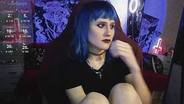 little Elika online show from 01.27.25