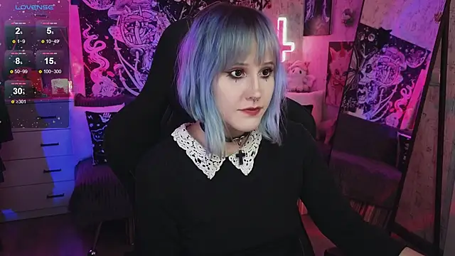 little Elika online show from 09.15.25