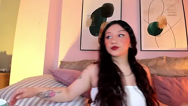 Snapshot of rose_xd chatting on 01.31.25 rose xd online show from 01.31.25