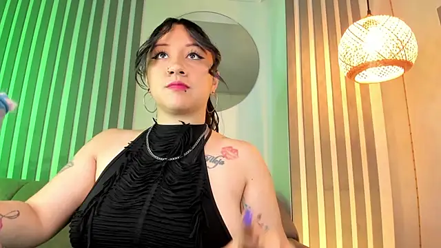 Snapshot of rose_xd chatting on 09.20.25 rose xd online show from 09.20.25