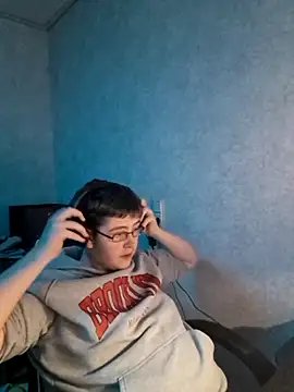 Snapshot of thejerkin chatting on 11.14.25 thejerkin online show from 11.14.25