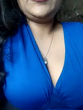 HaaniKaur online show from 12.23.24