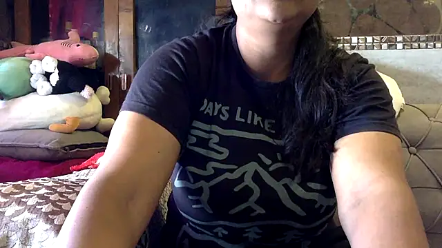 HaaniKaur online show from 03.20.26