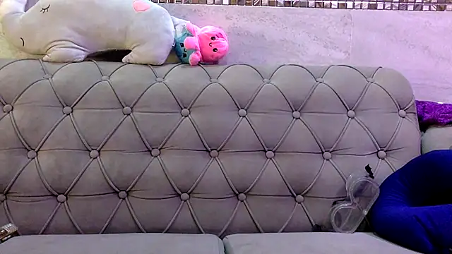 HaaniKaur online show from 03.25.26