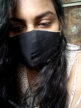 Snapshot of HaaniKaur chatting on 06.23.26 HaaniKaur online show from 06.23.26
