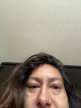 xLadyScarlettx online show from 10.28.25