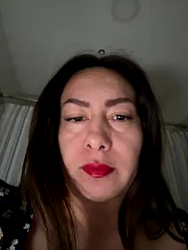 xLadyScarlettx online show from 12.20.25