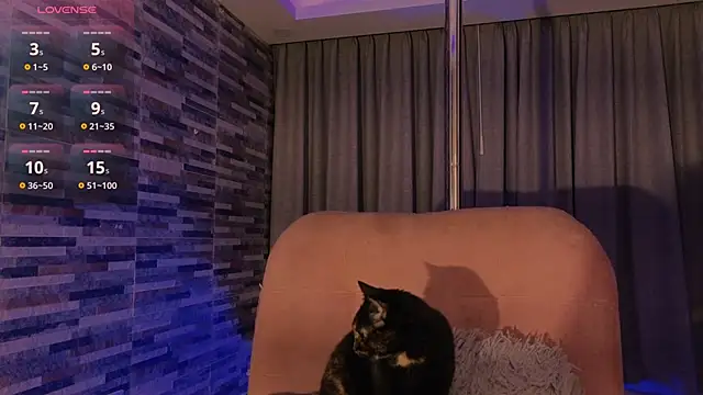 Hairyandsexysalma online show from 12.13.24