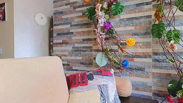 Hairyandsexysalma online show from 09.20.25