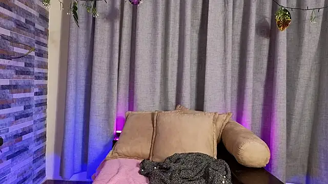 Hairyandsexysalma online show from 10.09.25