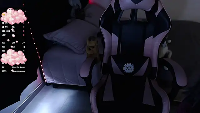 Snapshot of Theprojectsaraa chatting on 10.06.25 Theprojectsaraa online show from 10.06.25