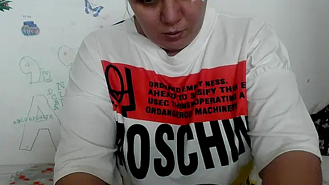 VixenBya online show from 12.08.24