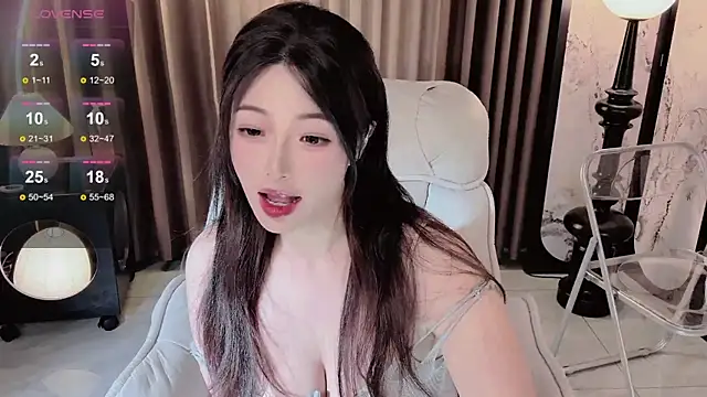 Yaikun0-0 online show from 10.17.25