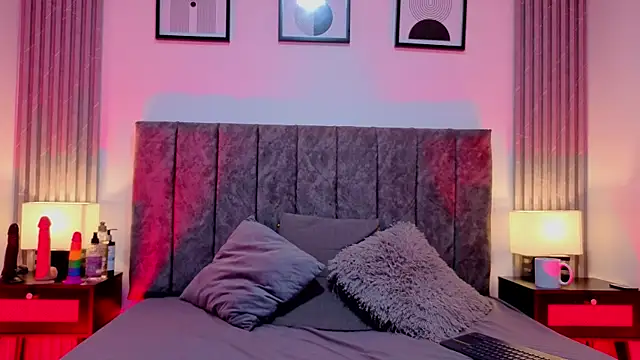 Ema Stone65 online show from 10.08.25