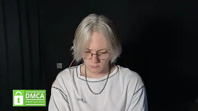 Snapshot of Keytaro chatting on 05.07.26 Keytaro online show from 05.07.26