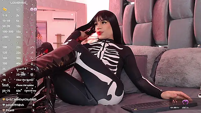 LucyGiraldo online show from 03.10.25