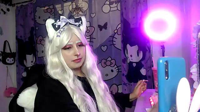 lussyevans24 online show from 11.08.25