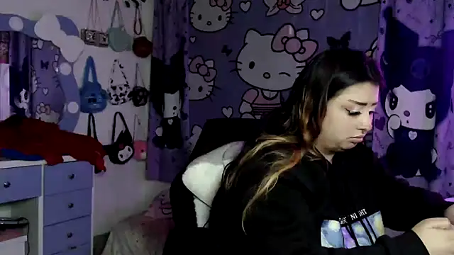 lussyevans24 online show from 01.18.26