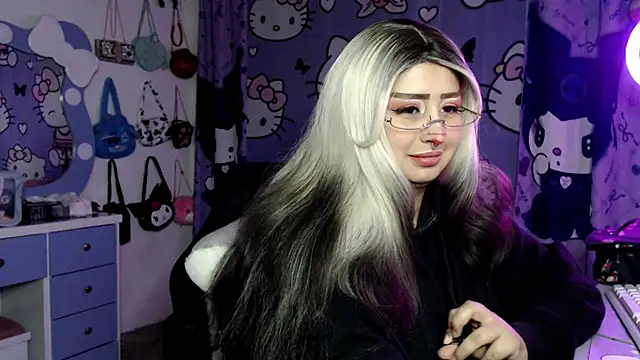 lussyevans24 online show from 02.27.26