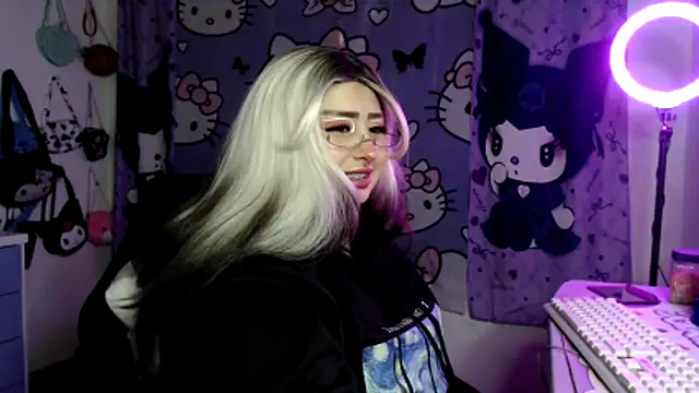 lussyevans24 online show from 03.22.26