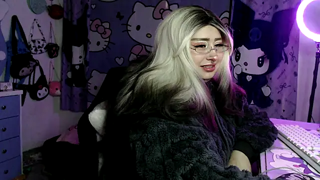 lussyevans24 online show from 03.25.26