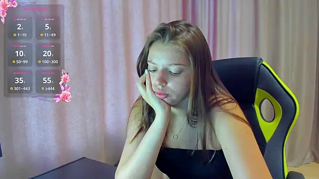 Nicky Rosee online show from 08.06.26