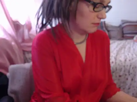 Snapshot of SofieStarlet chatting on 05.11.26 SofieStarlet online show from 05.11.26