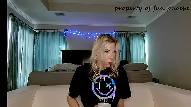 Fun Phoebe online show from 02.03.25