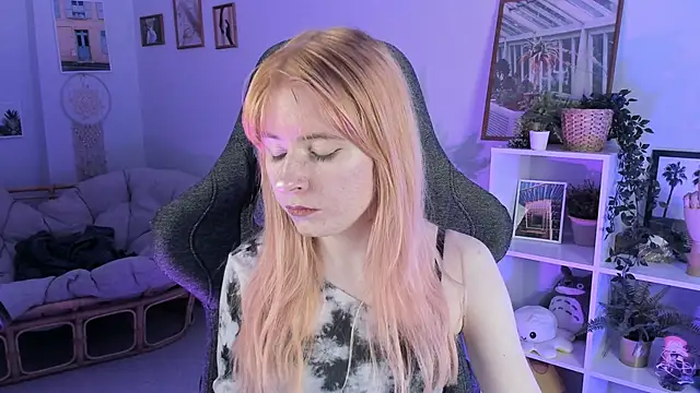 LexiWenford online show from 03.04.25