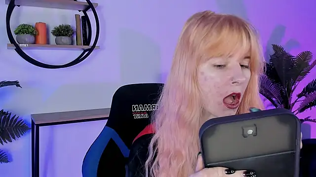 LexiWenford online show from 03.05.25