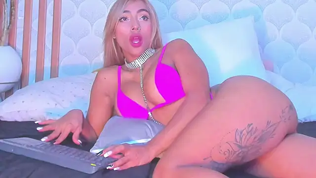 PamelaReall online show from 02.02.25