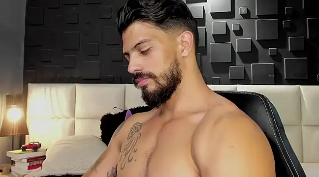 DannSaenz online show from 02.12.25