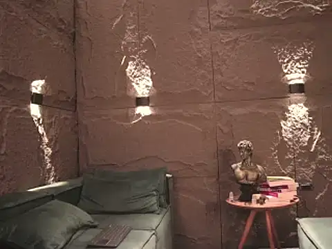 DannSaenz online show from 03.16.25