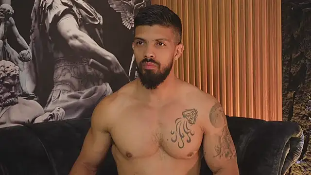 DannSaenz online show from 10.18.25