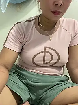 Linaannn online show from 03.15.25