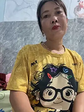 Linaannn online show from 11.04.25