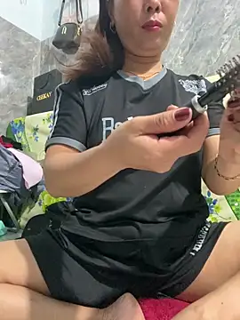 Linaannn online show from 04.13.26