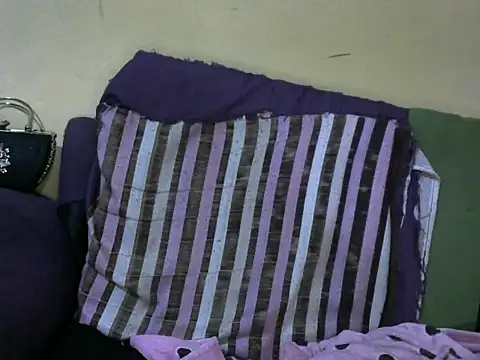 Snapshot of Thicky_ridder chatting on 03.21.25 Thicky ridder online show from 03.21.25