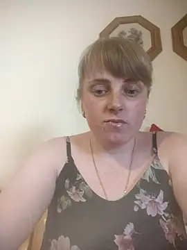Snapshot of CoddessCrystal chatting on 06.19.26 CoddessCrystal online show from 06.19.26
