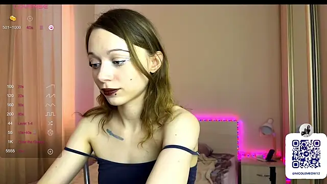Snapshot of _SofiaBrown chatting on 05.26.26 SofiaBrown online show from 05.26.26