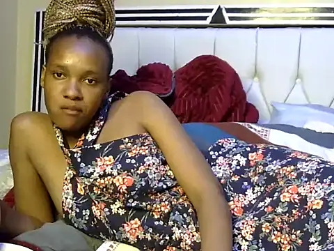 Snapshot of Jay_Vee chatting on 11.11.25 Jay Vee online show from 11.11.25