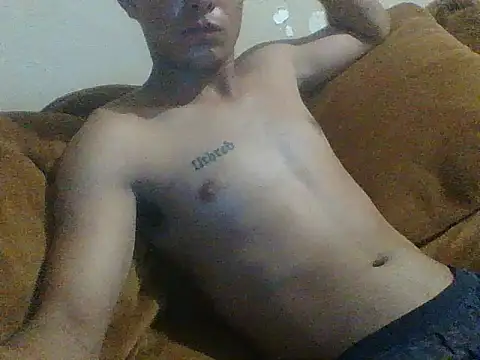 Snapshot of JoanBS21 chatting on 09.28.25 JoanBS21 online show from 09.28.25