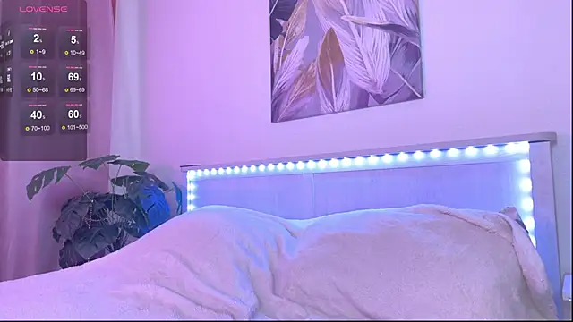 Veronica leal online show from 11.20.25