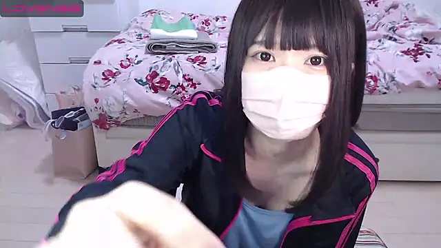 Snapshot of AMI___oO chatting on 02.21.25 AMI oO online show from 02.21.25