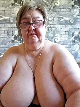 Awn290668 online show from 03.21.25